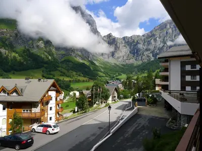 Ein allgemeiner Bergblick oder ein Berglick von der Ferienwohnung aus