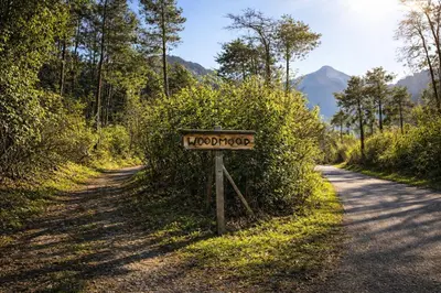 Naturlandschaft in der Nähe der Lodge