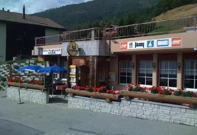 Ein allgemeiner Bergblick oder ein Berglick von des Hotels aus