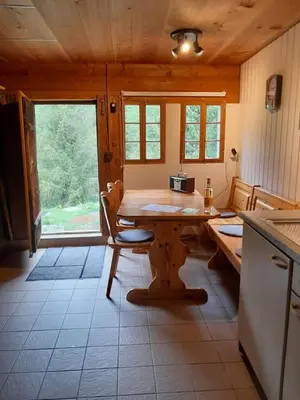 Küche/Küchenzeile in der Unterkunft Saflischgarten