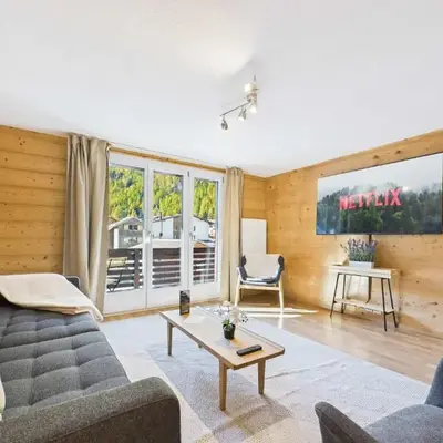 Family-friendly apartment with mountain views