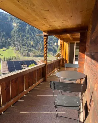 Ein allgemeiner Bergblick oder ein Berglick von der Ferienwohnung aus