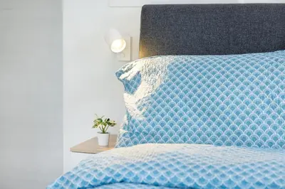 Ein Bett oder Betten in einem Zimmer der Unterkunft Mountain view with balcony and free parking