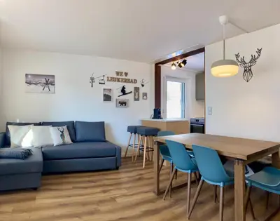 Ein Sitzbereich in der Unterkunft Large 1 bedroom - Free parking - Dream views-
