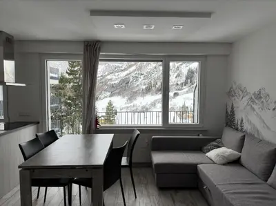 Ein Sitzbereich in der Unterkunft Cozy studio Leukerbad!