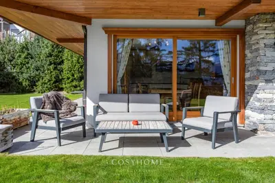 Ein Garten an der Unterkunft Le Saint Georges l Jardin et vue l By CosyHome