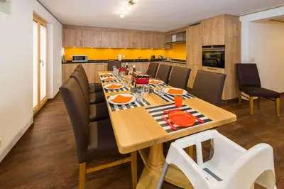 Küche/Küchenzeile in der Unterkunft B&B AZapartments Lunic