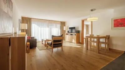 TV/Unterhaltungsangebot in der Unterkunft Haus Zur Matte by Zermatt Premium Apartments