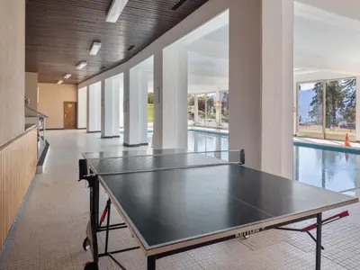 Tischtennis in der Unterkunft Apartment Cransalpin Apt- 28 - Secteur 1 by Interhome oder in der Nähe