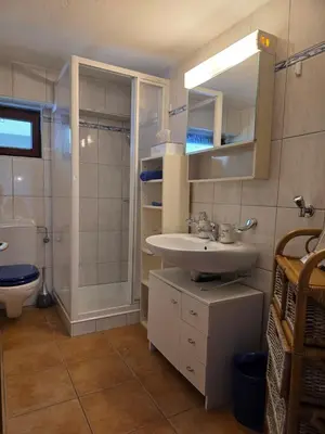 Ein Badezimmer in der Unterkunft Casa Leyian - Free parking
