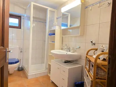Ein Badezimmer in der Unterkunft Casa Leyian - Free parking