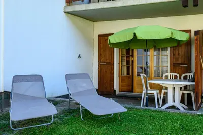 Ein Patio oder anderer Außenbereich in der Unterkunft Résidence Dent d'Hérens 18B - au calme à Evolène