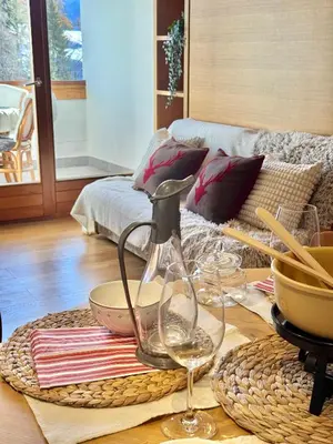 Ein Sitzbereich in der Unterkunft Lac & Love - Alpine Escape