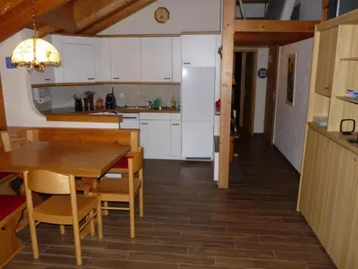 Küche/Küchenzeile in der Unterkunft Apartment Chalet Kiefer by Interhome