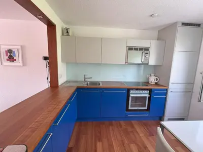 Küche/Küchenzeile in der Unterkunft Apartment modern eingerichtete Ferienwohnung in Andermatt by Interhome