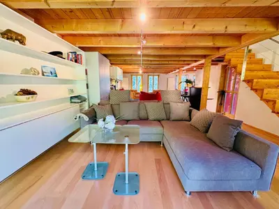 Ein Sitzbereich in der Unterkunft Schweizerheim Residence 1