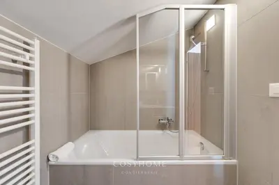 Ein Badezimmer in der Unterkunft Le Bocage - Vue montagne - By CosyHome