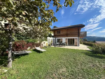 Naturlandschaft in der Nähe des Chalets