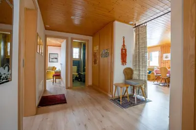 Ein Sitzbereich in der Unterkunft Kleewasu Apartment