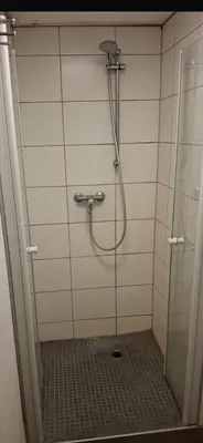 Ein Badezimmer in der Unterkunft Home 6