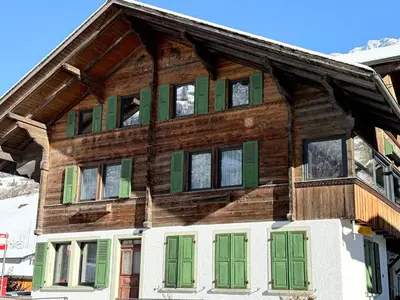 Das Gebäude in dem sich die Ferienwohnung befindet