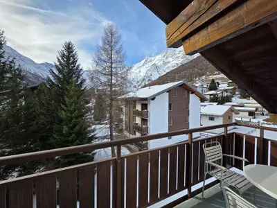 Ein allgemeiner Bergblick oder ein Berglick von der Ferienwohnung aus