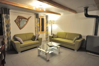 Ein Sitzbereich in der Unterkunft Jungfrau Views Apartment