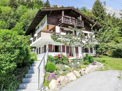 Grundriss der Unterkunft Apartment Chalet Waldrand-2 by Interhome