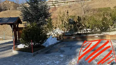 Ein allgemeiner Bergblick oder ein Berglick von der Ferienwohnung aus