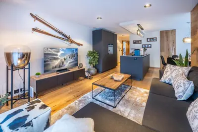 Ein Sitzbereich in der Unterkunft Alpine black Pearl - modern & stylish by Inspiringplaces Zermatt