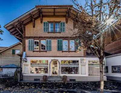 Das Gebäude in dem sich die Ferienwohnung befindet