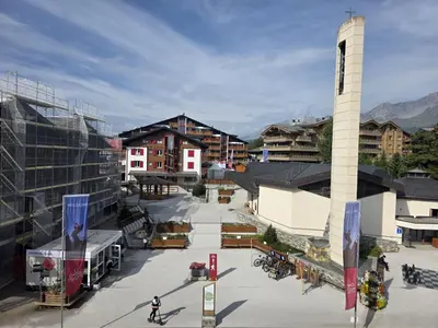 Ein allgemeiner Bergblick oder ein Berglick von der Ferienwohnung aus