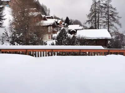 Holiday Home Charming Chalet Doux Douze by Interhome im Winter