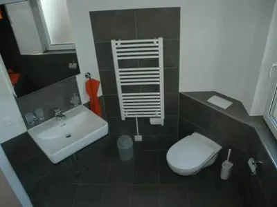 Ein Badezimmer in der Unterkunft Apartment Panoramachalet by Interhome