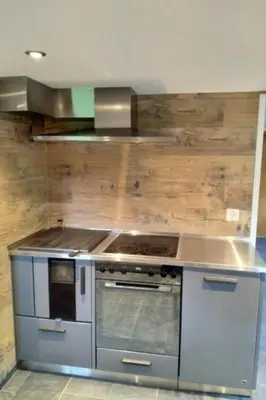 Küche/Küchenzeile in der Unterkunft Holiday Home Willenschwand Adelboden by Interhome