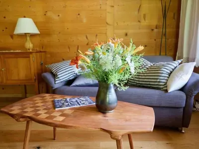 Ein Sitzbereich in der Unterkunft Apartment Chalet Ried by Interhome