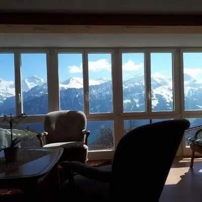 Apartment Berg- und Seeblick by Interhome