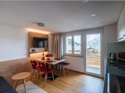 Küche/Küchenzeile in der Unterkunft Apartment Chalet Raufthubel by Interhome
