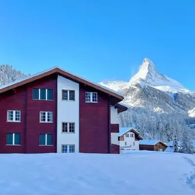 Apartment Studio mit traumhaftem Blick auf das Matterhorn by Interhome
