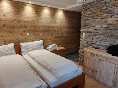 Ein Bett oder Betten in einem Zimmer der Unterkunft Apartment Haus Haus Cristal by Interhome