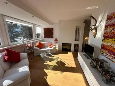 Ein Sitzbereich in der Unterkunft Apartment LaConcorde Golf App2 by Interhome