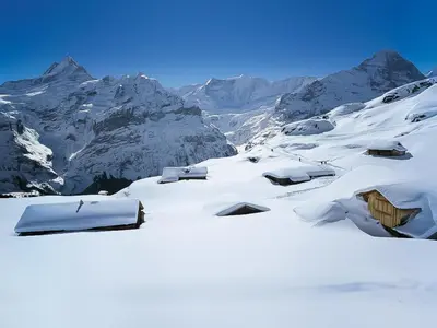 Apartment Chalet Eigernordwand by Interhome im Winter