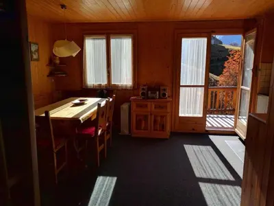 Grundriss der Unterkunft Holiday Home Chalet Marnelia by Interhome