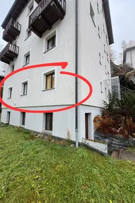 Das Gebäude in dem sich die Ferienwohnung befindet