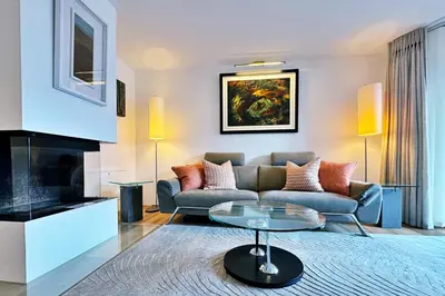 Ein Sitzbereich in der Unterkunft Eiger Residence 2