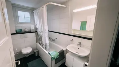 Ein Badezimmer in der Unterkunft Cozy Apartment in Spiez with fantastic view