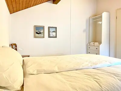 Ein Bett oder Betten in einem Zimmer der Unterkunft Relaxed Loft Stay Between Lake & Mountains