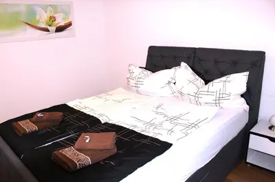Ein Bett oder Betten in einem Zimmer der Unterkunft Brig City Apartment