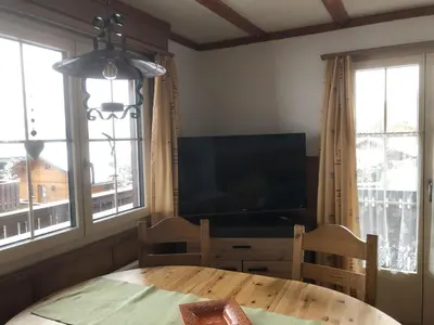 TV/Unterhaltungsangebot in der Unterkunft Apartment Sunnegruess by Interhome