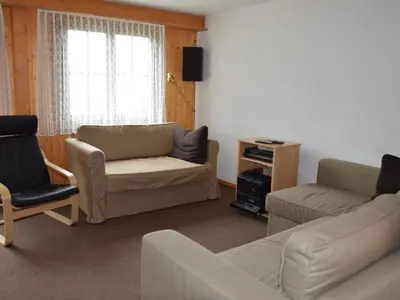 Ein Sitzbereich in der Unterkunft Apartment Brandegg 4 by Interhome